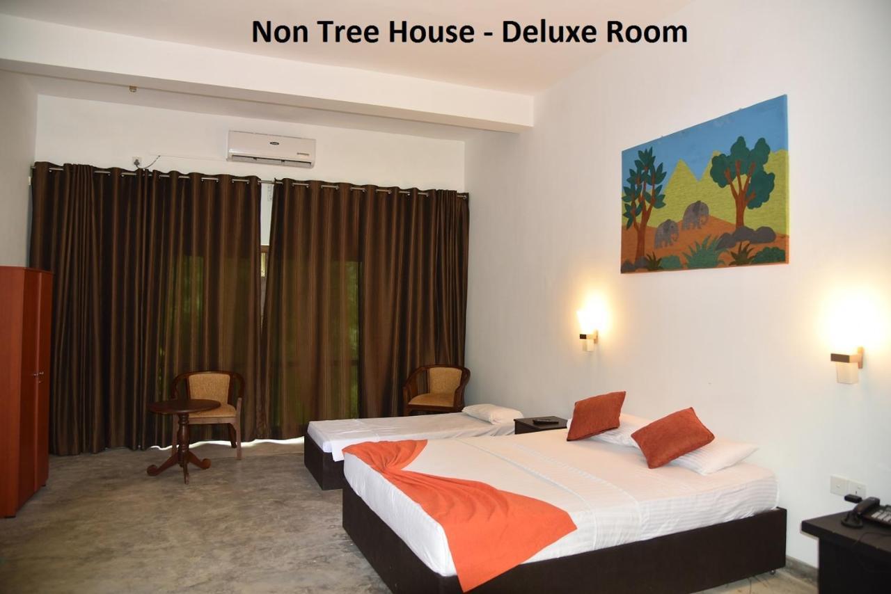 Bed and Breakfast Wilpattu Tree House Nochchiyagama Екстер'єр фото