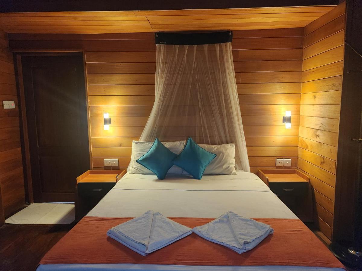 Bed and Breakfast Wilpattu Tree House Nochchiyagama Екстер'єр фото