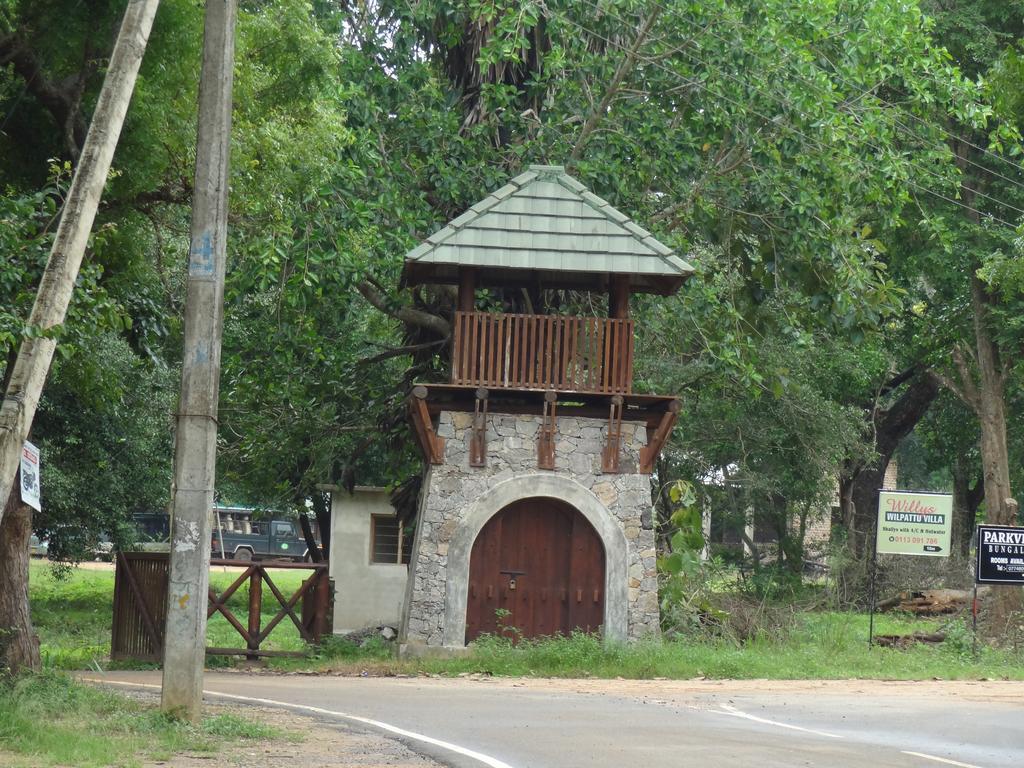 Bed and Breakfast Wilpattu Tree House Nochchiyagama Номер фото