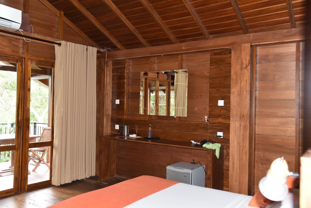 Bed and Breakfast Wilpattu Tree House Nochchiyagama Екстер'єр фото