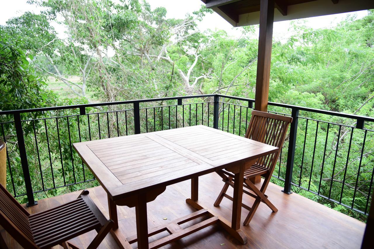 Bed and Breakfast Wilpattu Tree House Nochchiyagama Екстер'єр фото