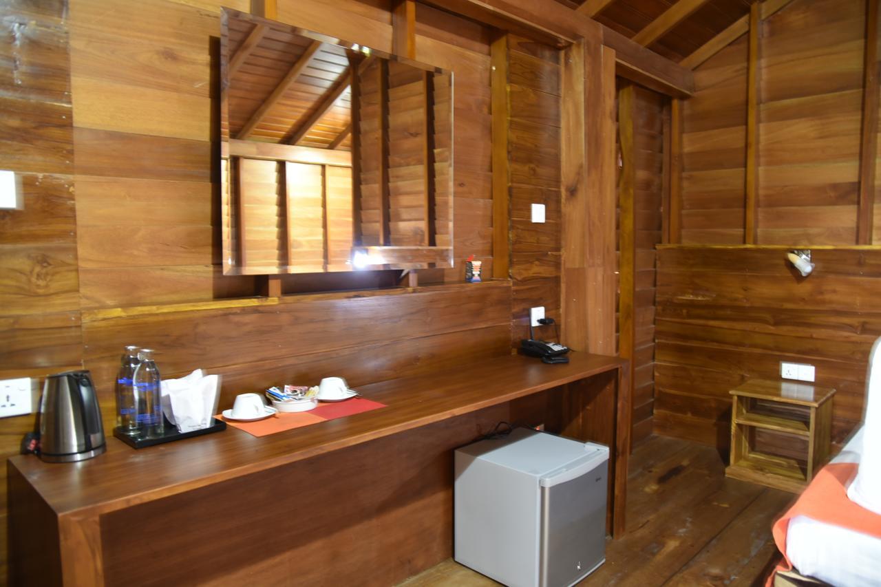 Bed and Breakfast Wilpattu Tree House Nochchiyagama Екстер'єр фото