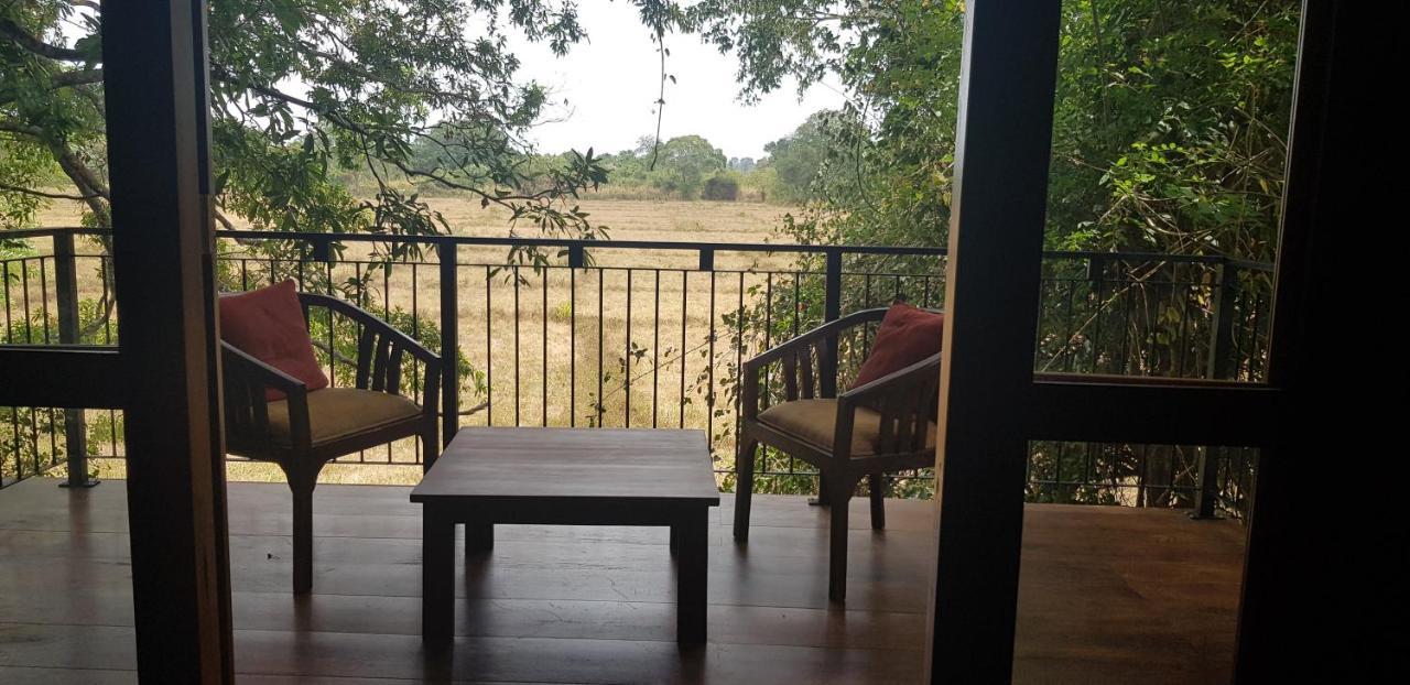 Bed and Breakfast Wilpattu Tree House Nochchiyagama Екстер'єр фото